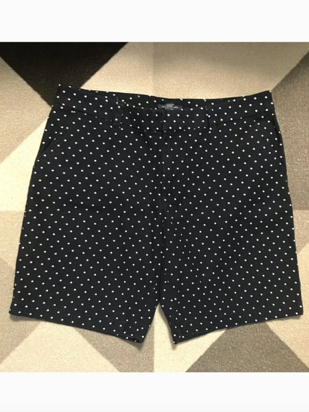 Tommy Hilfiger Navy and White Polka Dot Shorts Women's Size 12